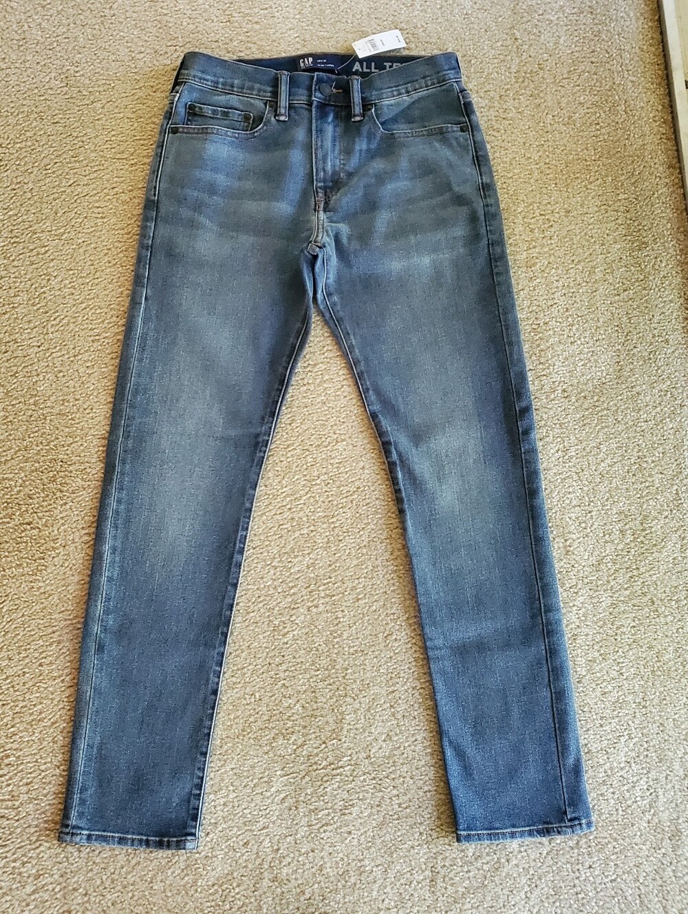 NWT Gap Slim Taper Jeans 29x30
